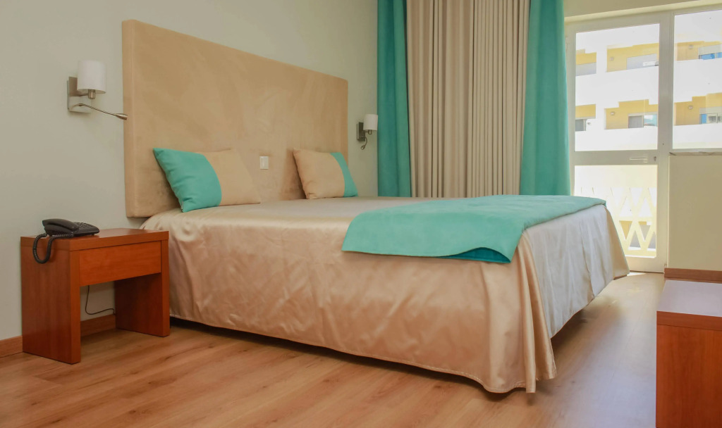 Baía Beach Hotel