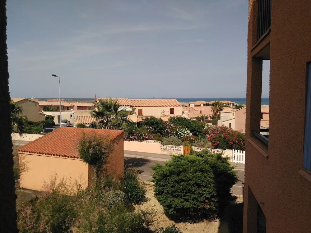 Scenic Apartment in Fleury With Balcony Near Sea