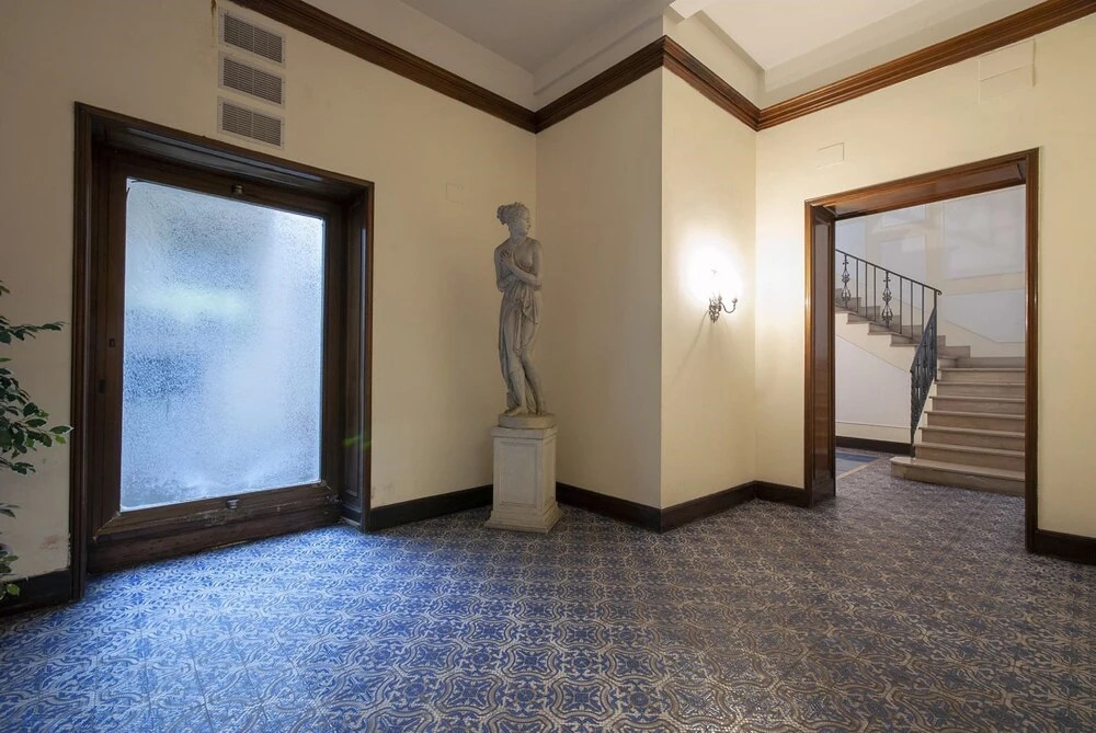 Luxury apartments, Piazza di Spagna