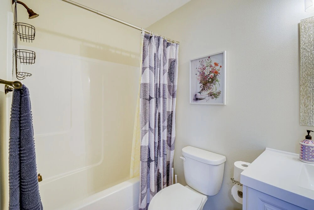 Westport Vacation Rental w/ Private Hot Tub!