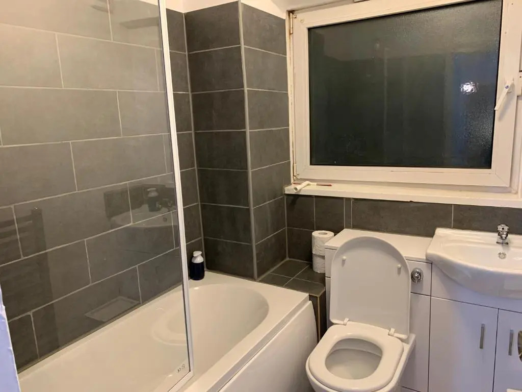 London Stratford 4 Bedrooms Apartment