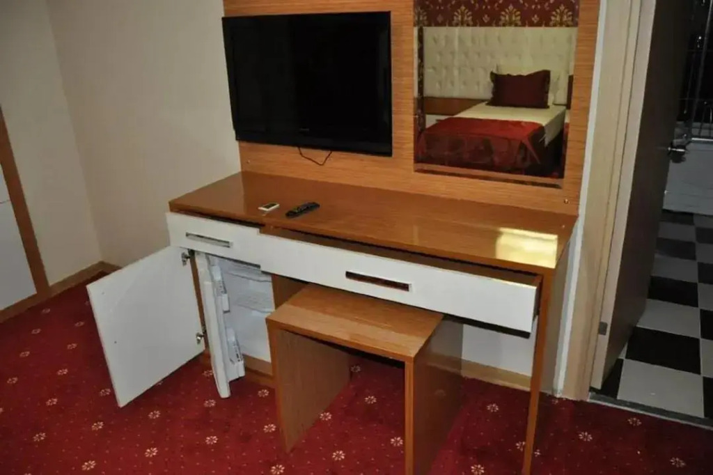 Grand City Hotel