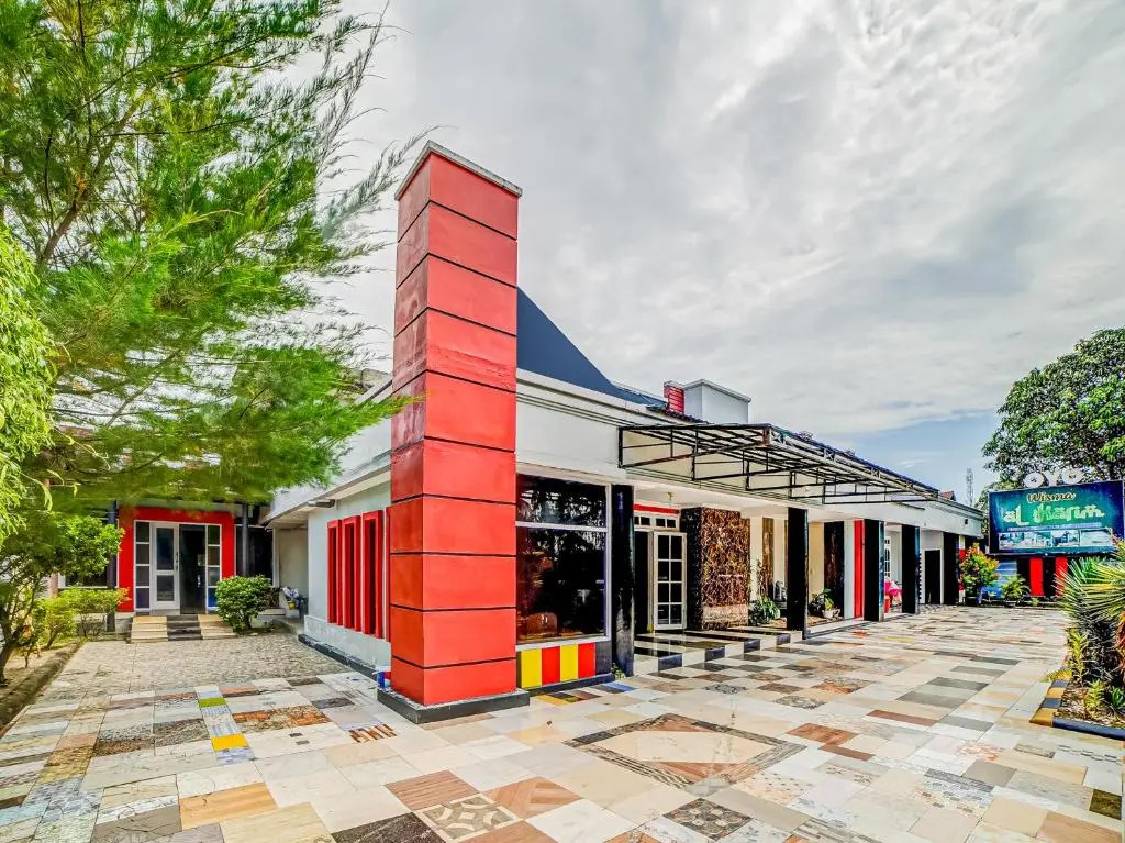 Hotel O Al Karim Syariah