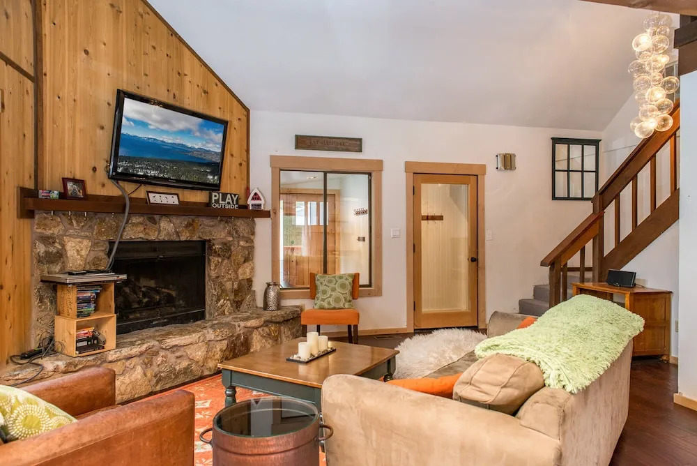 Rustic and Inviting in Tahoe Donner by RedAwning