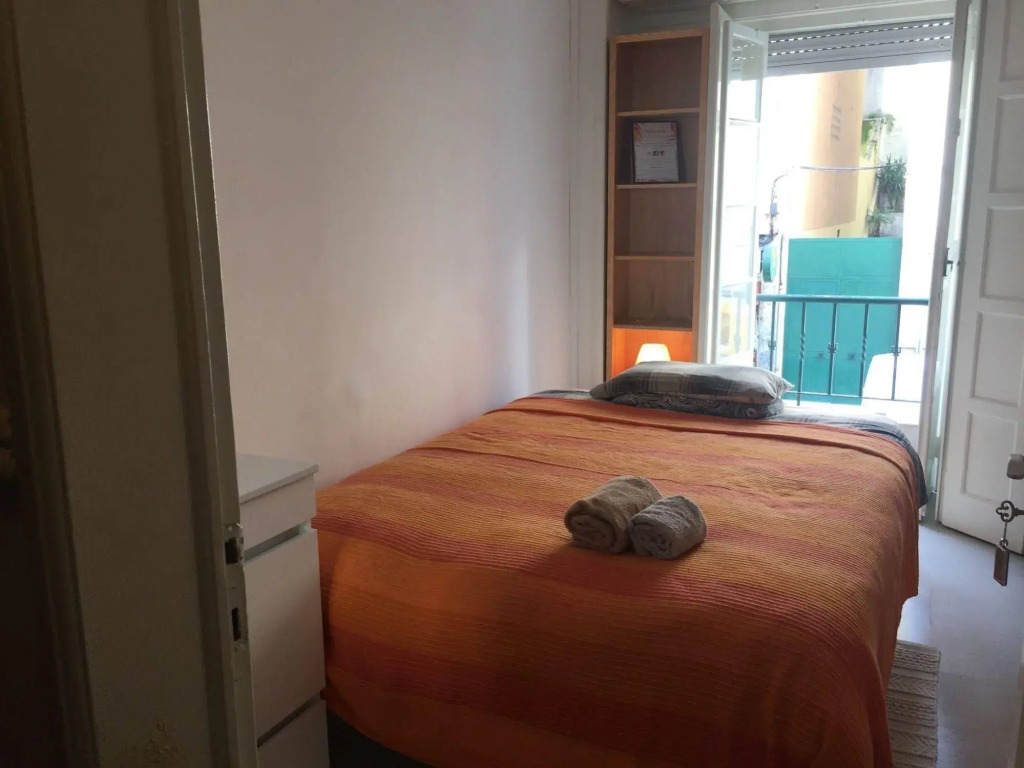 Sunny Lisbon - Guesthouse and Residence