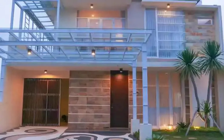 Queen Villa Type Alpha
