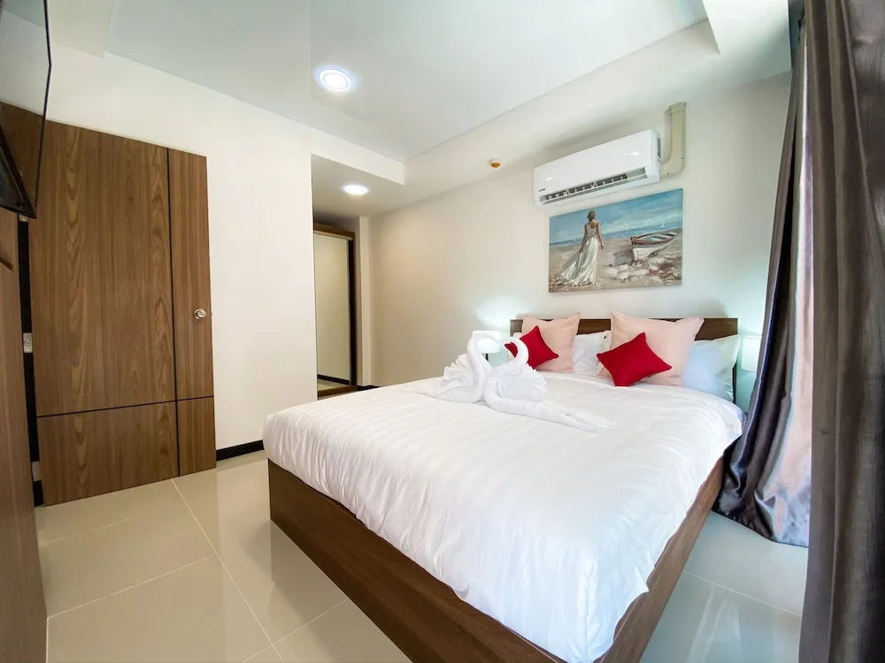 KAI Condo 1BR Pool View NBC Nai Harn