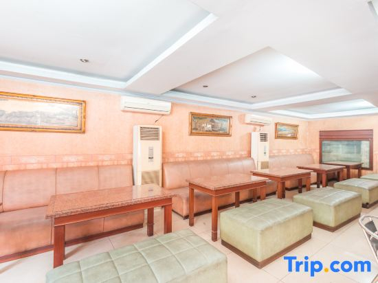 OYO 94759 Hotel Taman Cibinong
