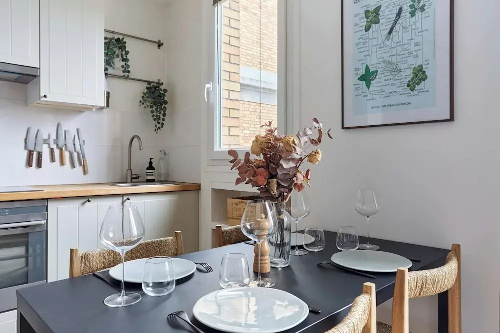 Charming Apartment 1 Bedroom Heart 16th in Paris