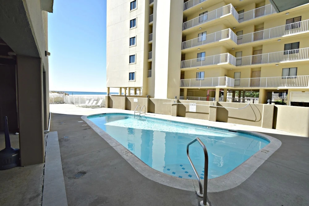 Gulf House 106 2 Bedroom Condo