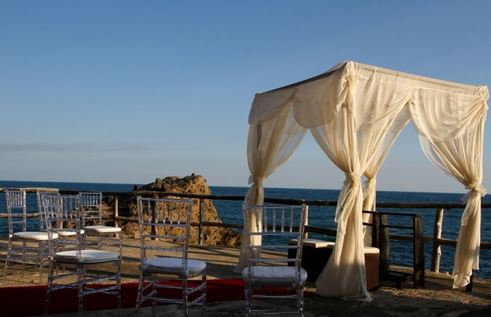Maxi Park Hotel & Spa