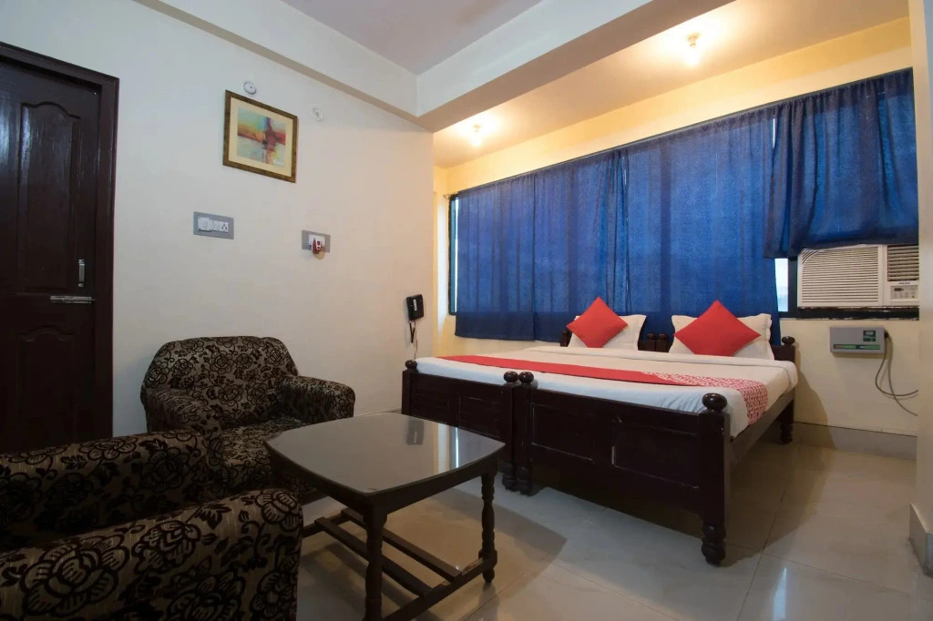 Hotel Shiva by OYO Rooms