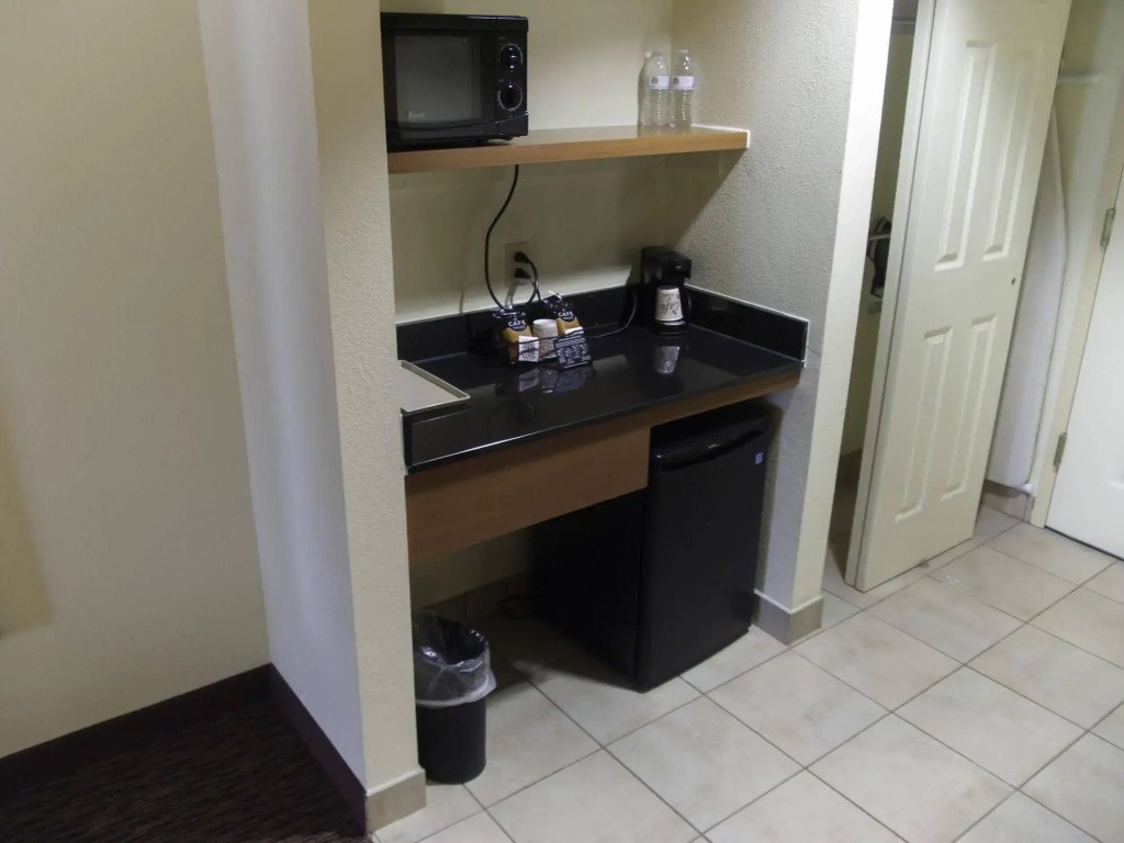 University Hotel & Suites Shippensburg, Trademark by Wyndham