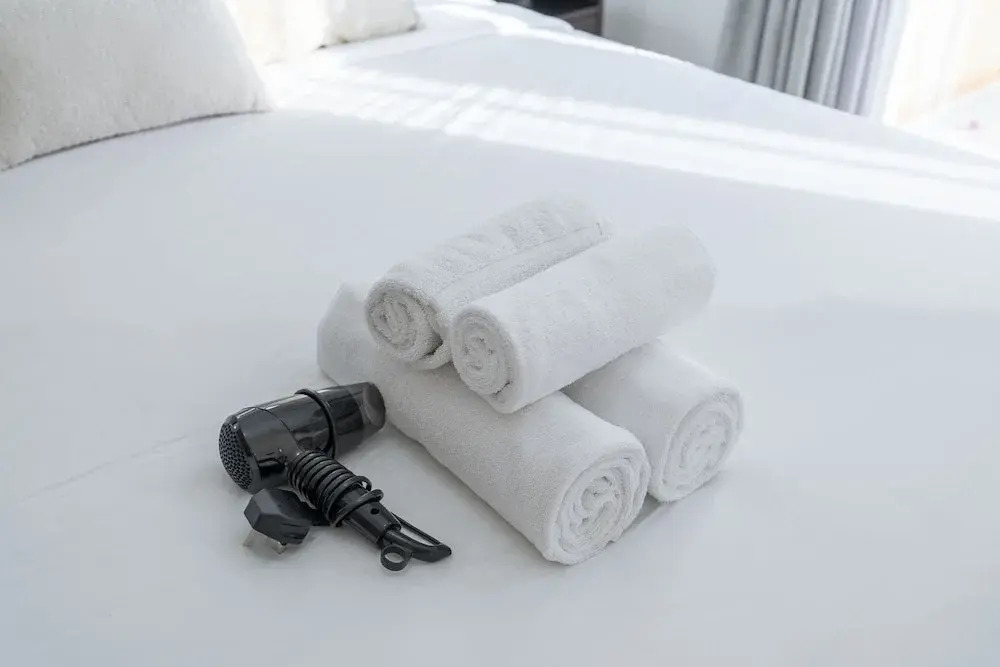 Indulging 1 Bedroom in Azizi Riviera 6