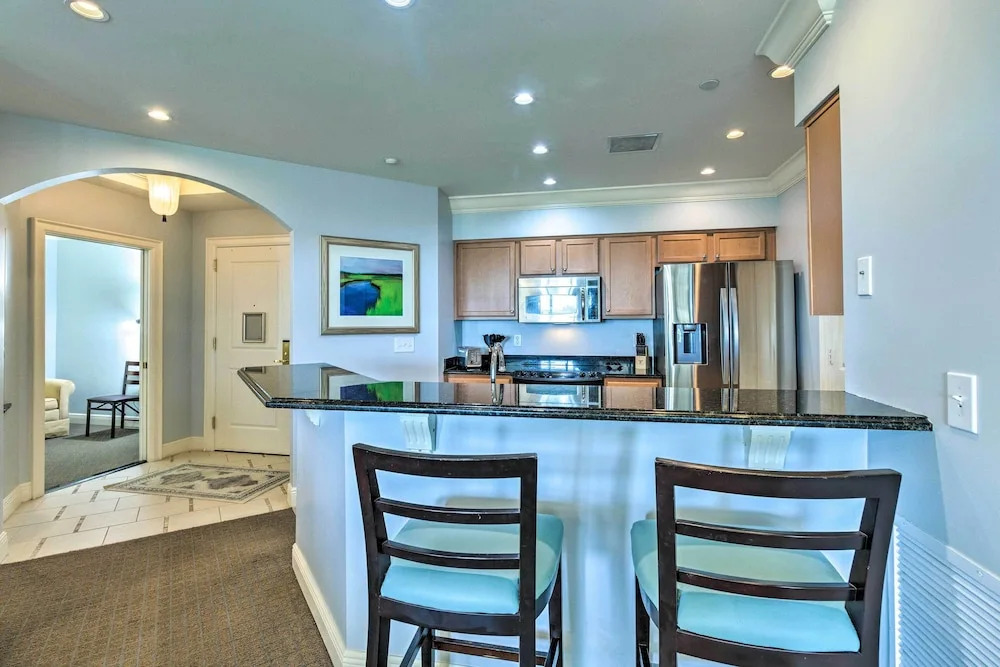 Championsgate Condo w/ Balcony + Resort Perks!