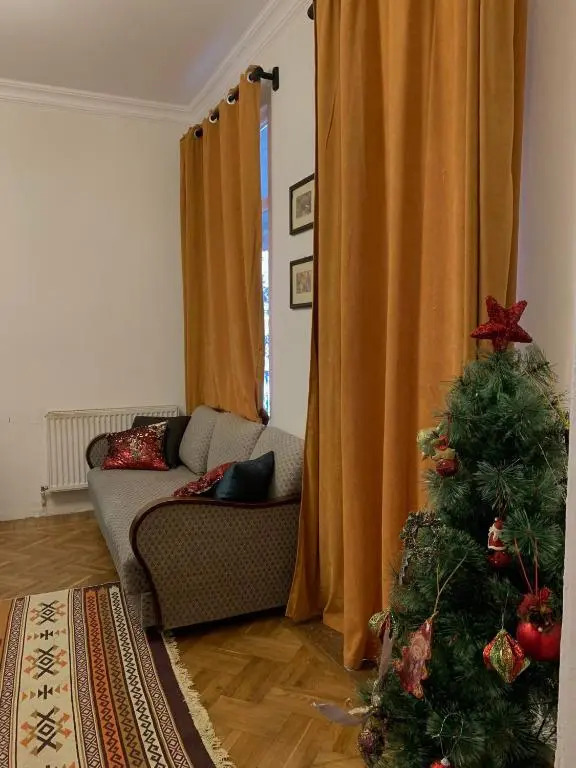 Hotel Elpida