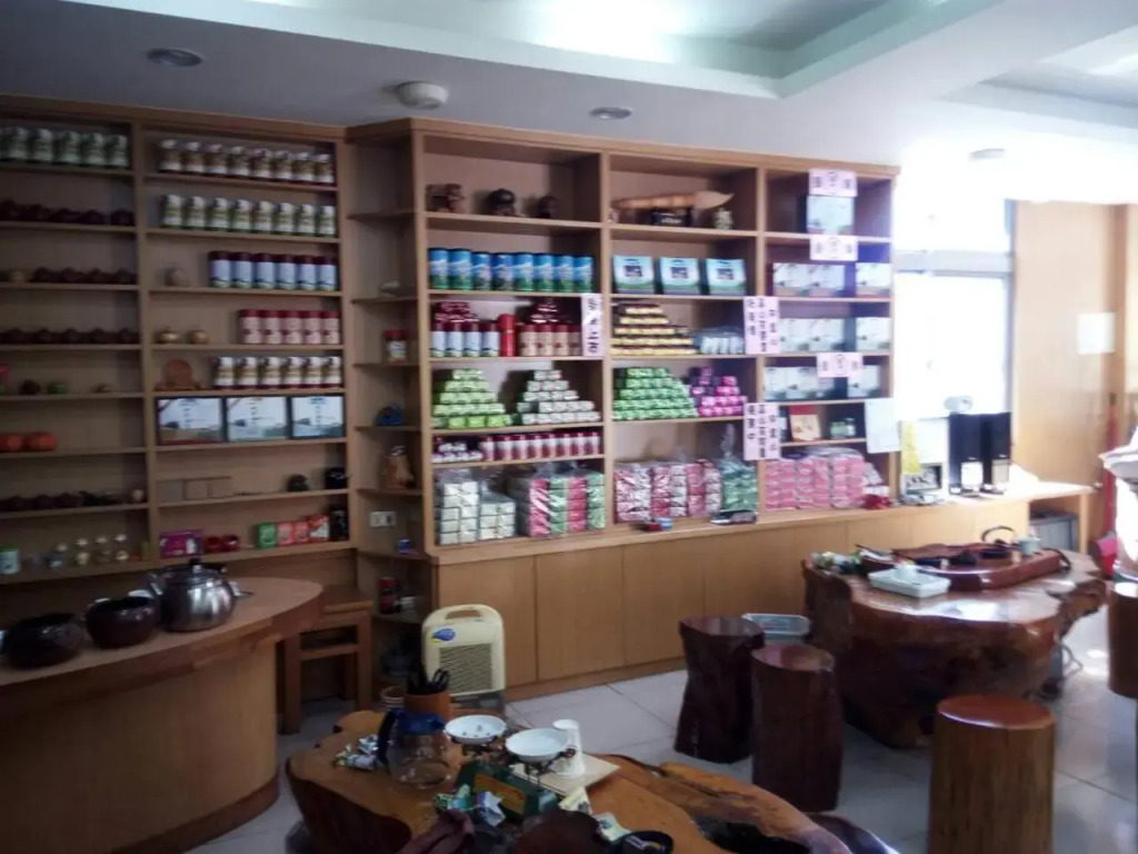 Qun Feng Hotel