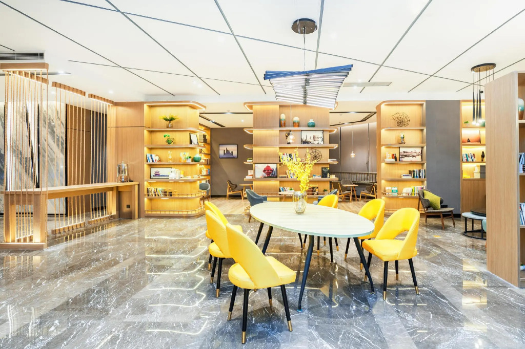 Atour Hotel Heilongjiang Middle Road Qingdao