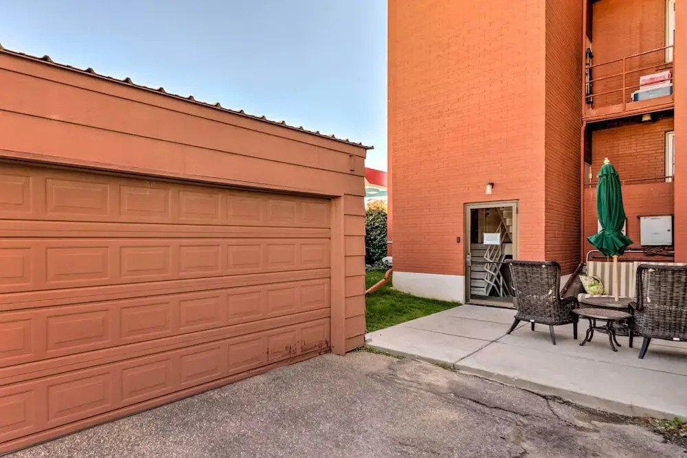 Salt Lake City Condo < 28 Mi to Ski Resort!