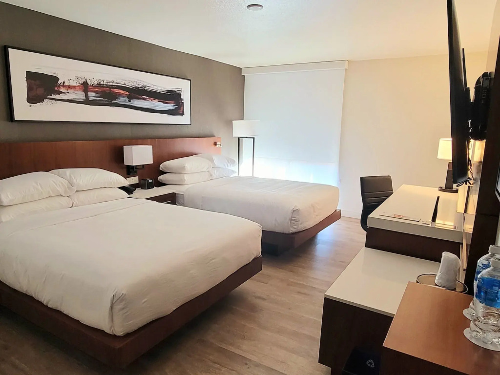 Delta Hotels by Marriott Denver Thornton