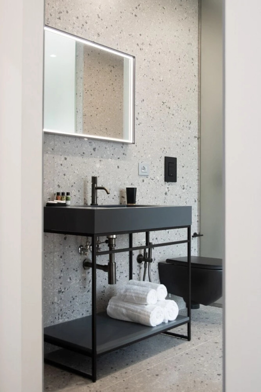 Lisetta Gardens Boutique & Suites
