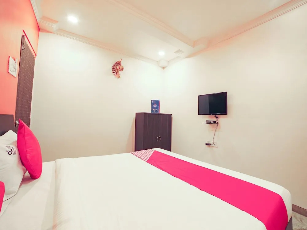 Hotel O The Orchid Guest House Near khadki Bazaar