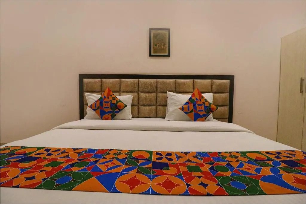 FabHotel Qotel Nirvana Suites
