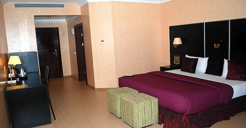 Chesney Hotel