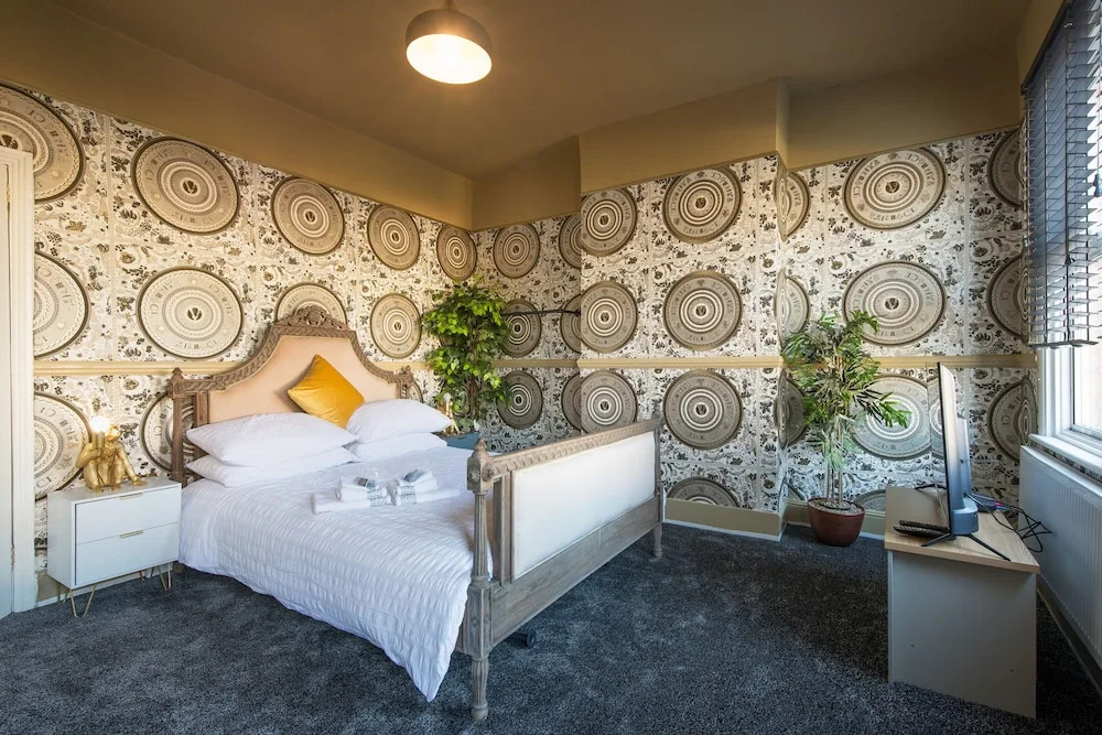 Charming 1-bed House in London
