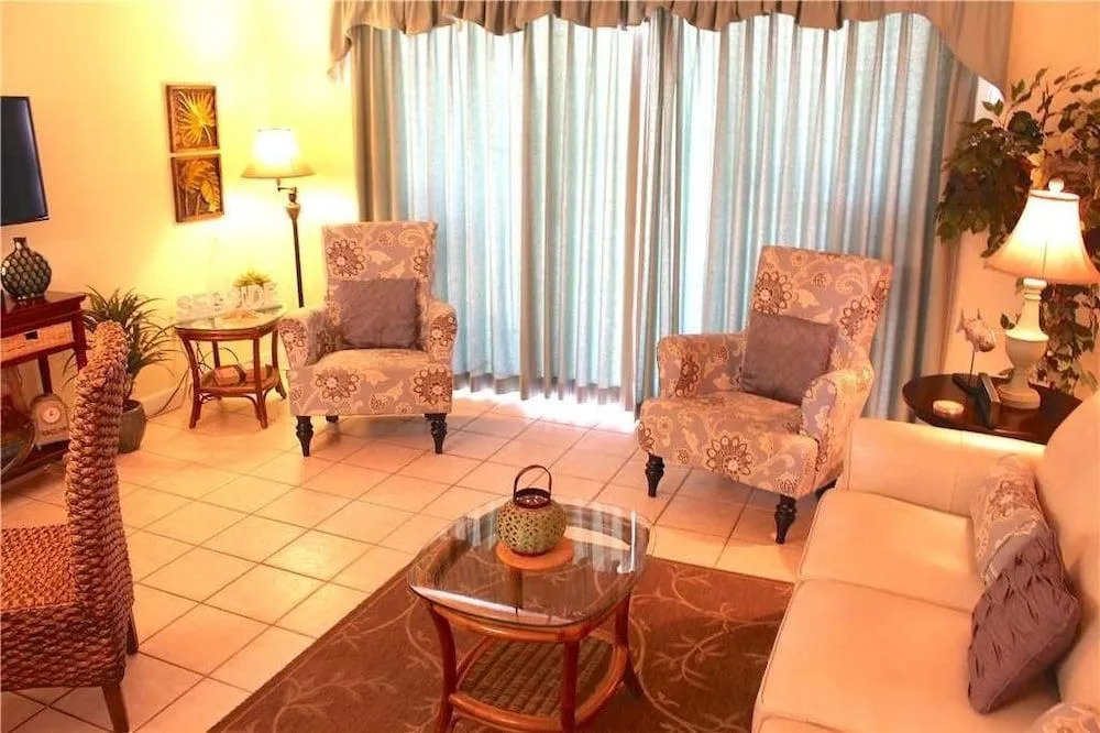 407 Pelican Beach - 1 Br condo by RedAwning