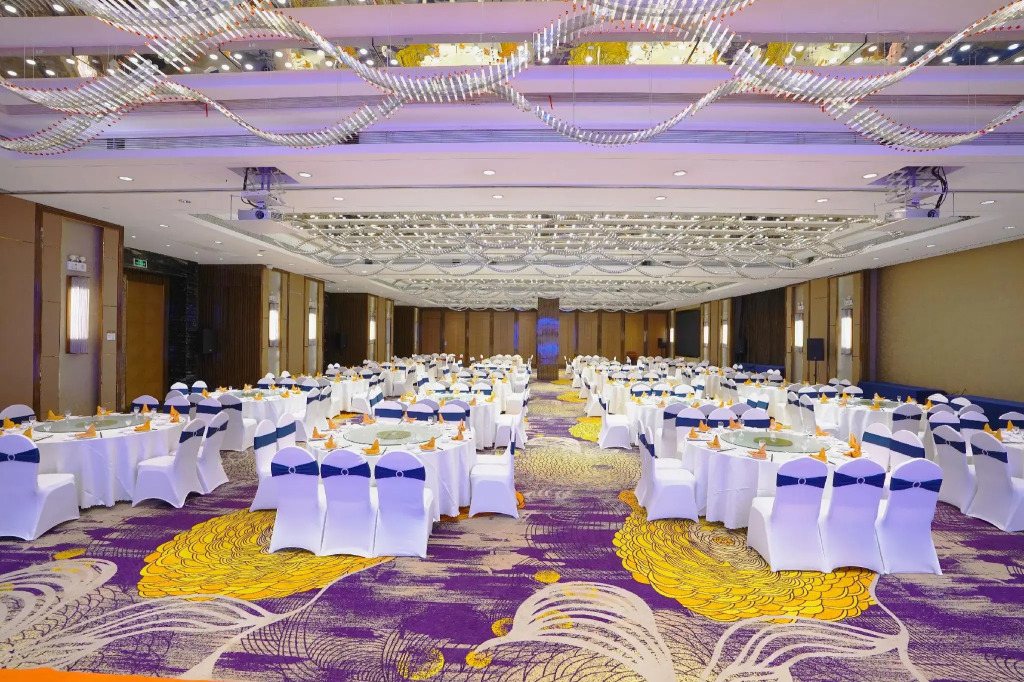 Golden Gulf Hotel