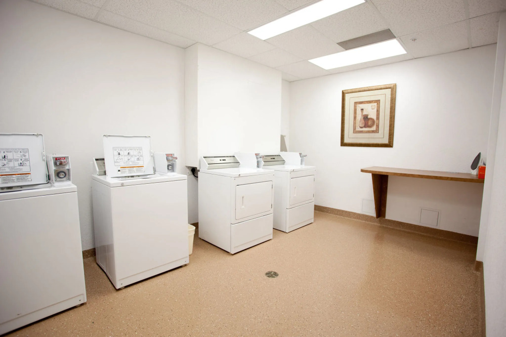 Best Western Diamond Inn