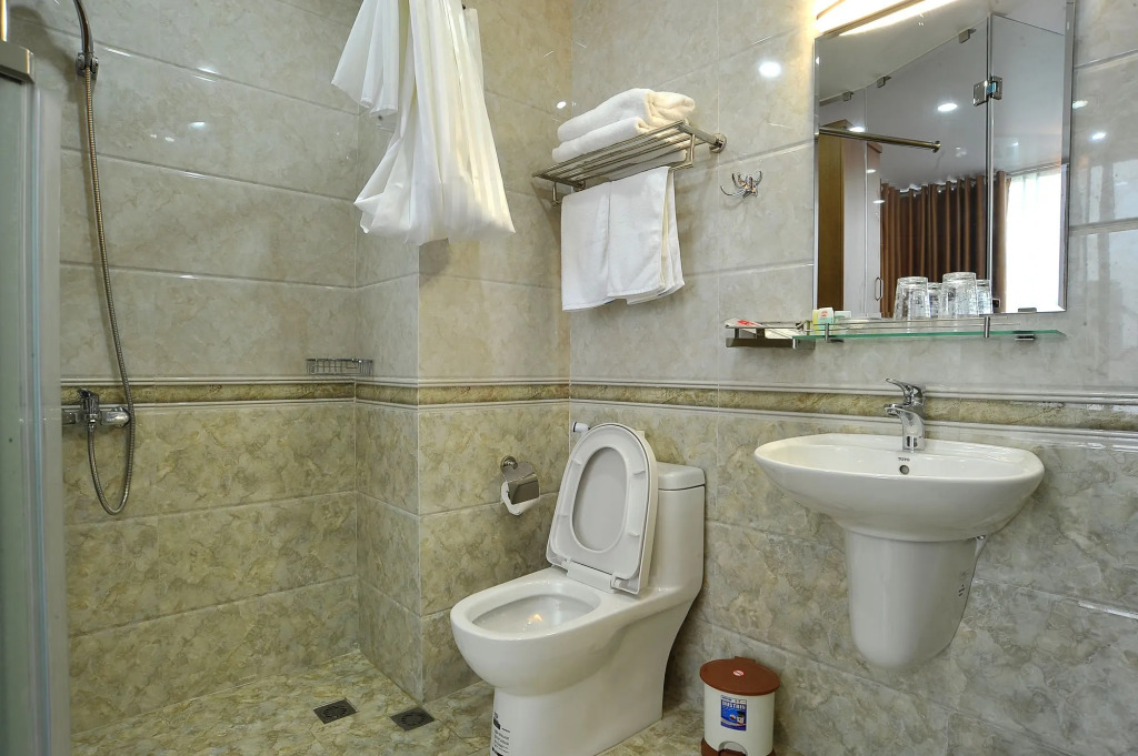 Coco Hotel Cau Giay