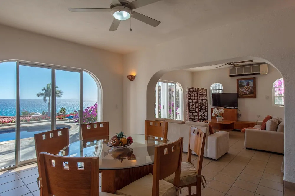 An Inviting 2BR Villa Oceano Located Just A Short Walk to the Beach