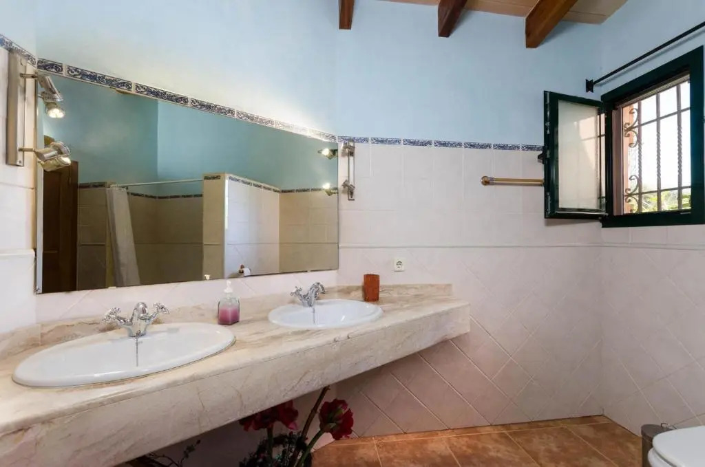 Villa Pula Viñas Country villa 3 bedrooms pool and fabulous views of the Pula golf course near Son servera