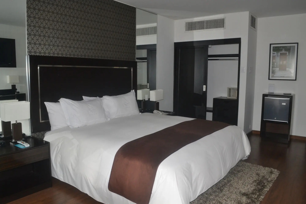 Hotel Jose Antonio