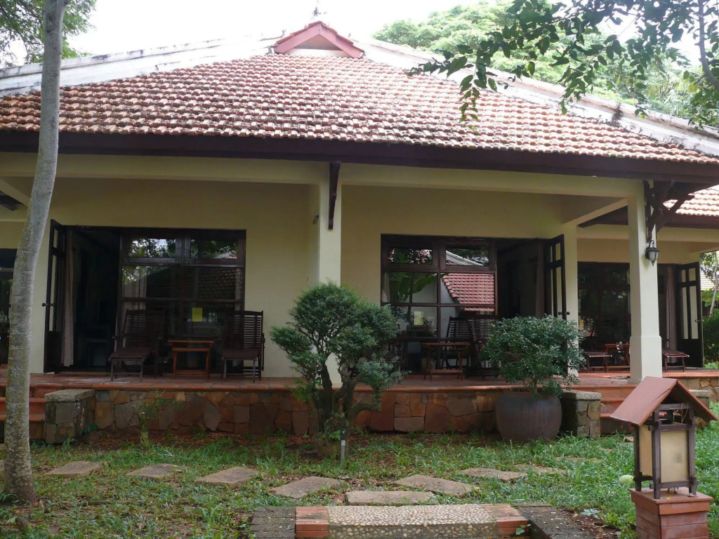 Long Hai Beach Resort