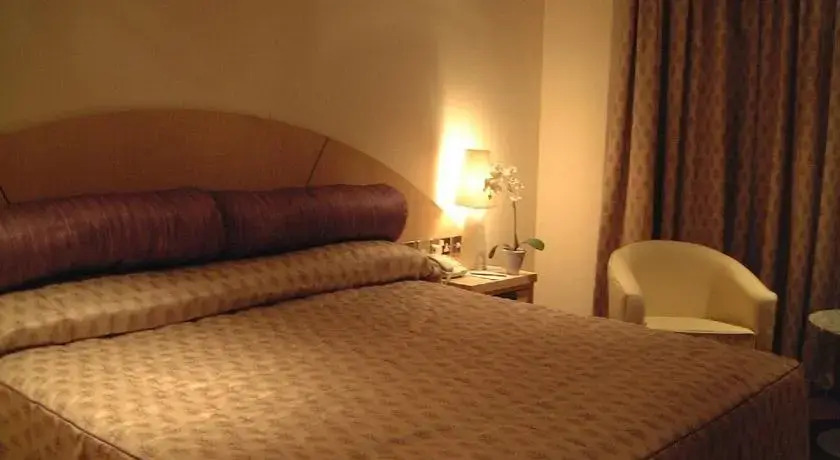 The Harrow Hotel