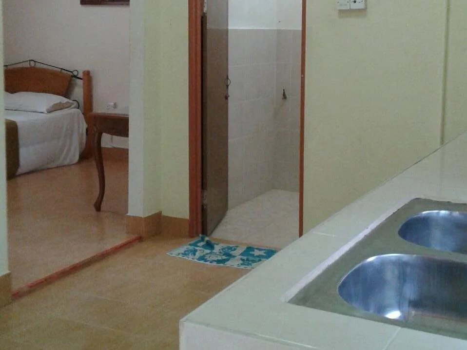 Mai Chenang Guesthouse