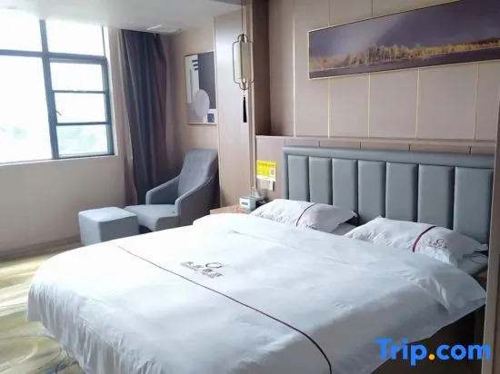 Uncle Yong Hotel