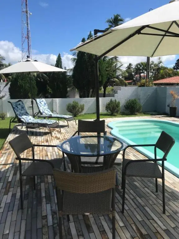 Serrambi - 4 quartos com piscina e churrasqueira