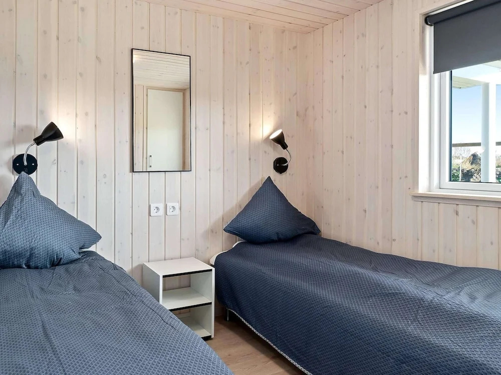 10 person holiday home in Hasselberg