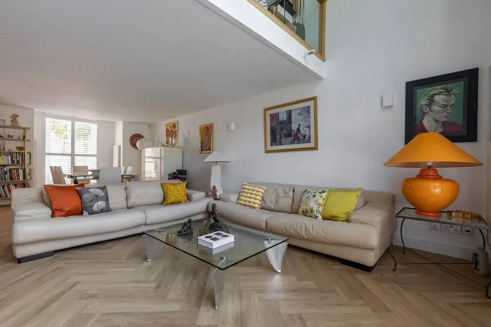 West Heath Road by Onefinestay