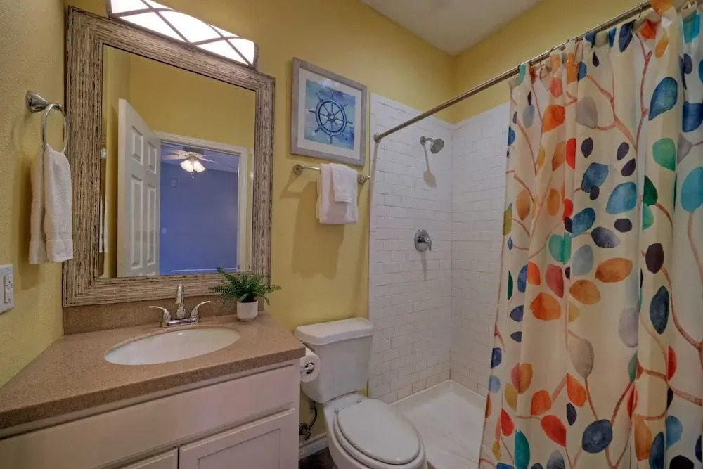 9 Costa Bahia Condos Sleeps 50 + Pool Minutes to the Beach