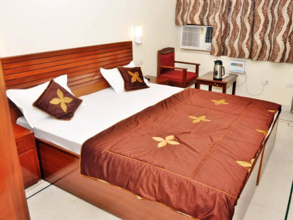 Hotel Siddhi Vinayak station road Jaipur