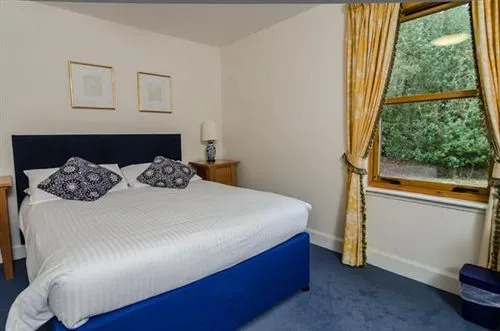 Edinburgh Lodges