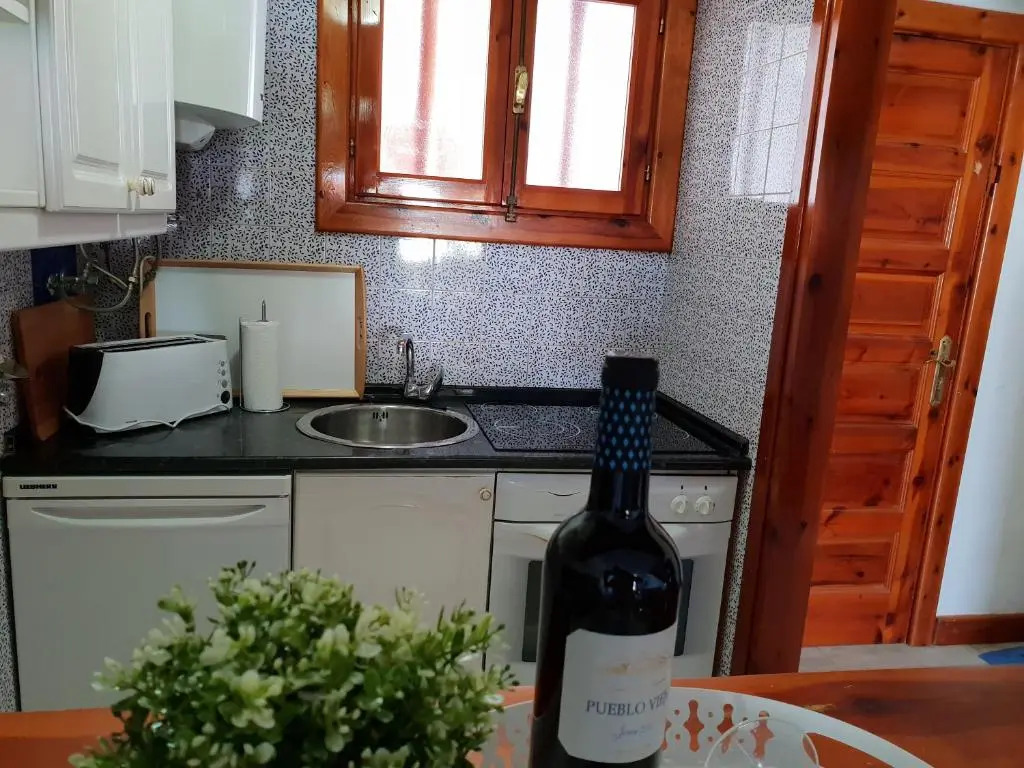 Duplex apartment No 4, close to sea and beach, heated pool, aircondition, wifi