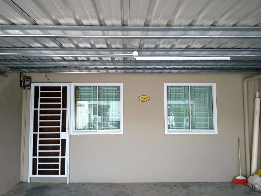 Sakura Bandar Semariang Guest House