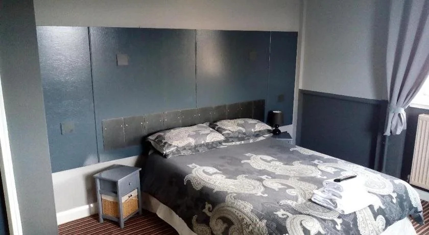 Antonine Hotel