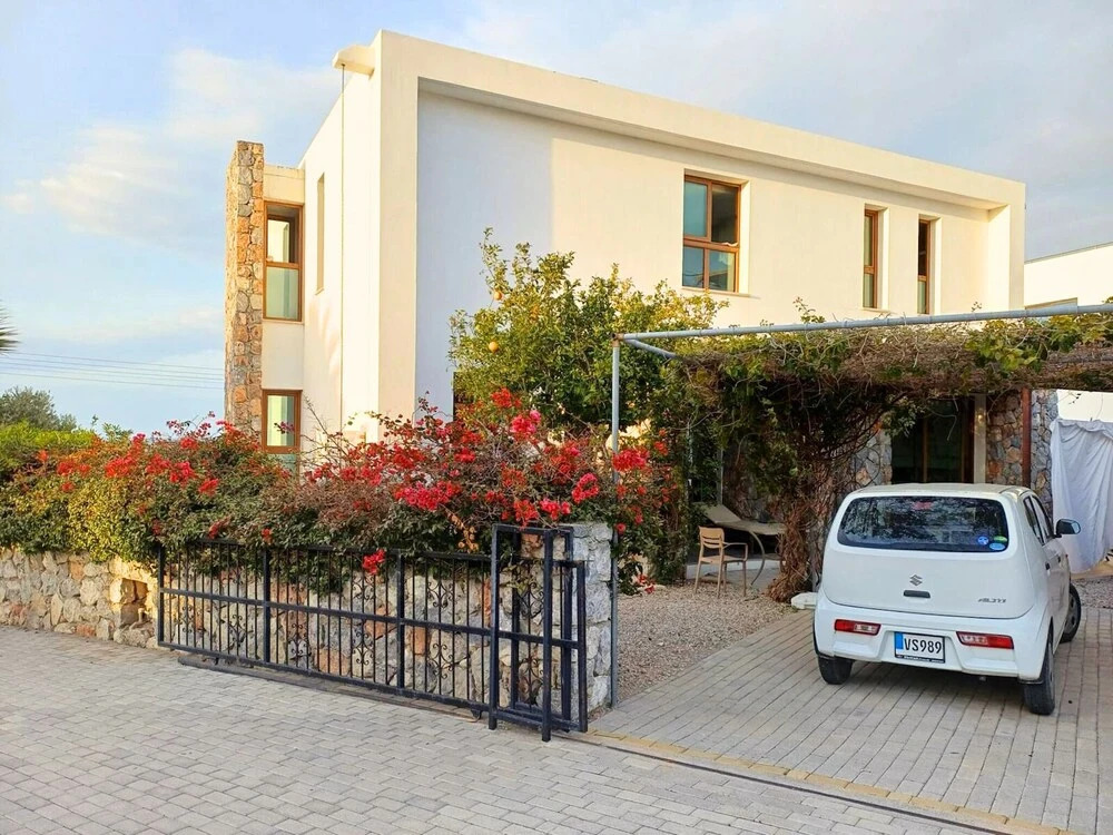 Luxurious Villa With Breathtaking Seaview
